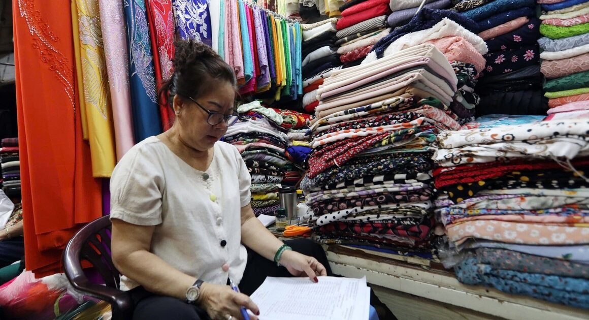 BẠN ĐÃ BIẾT CHƯA: HỘ KINH DOANH CẦN KÊKHAI VÀ NỘP LỆ PHÍ MÔN BÀI THEO QUA CÁCH MỚI NHẤT?