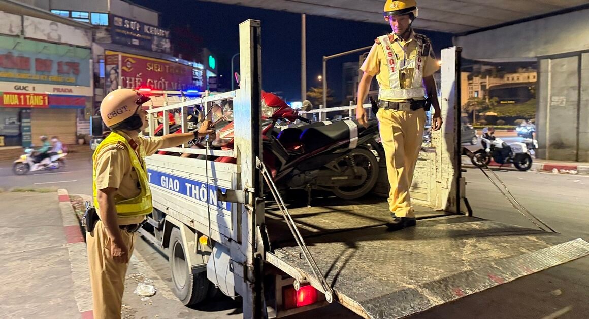 KHÁCH HÀNG CẦN BIẾT: NHỮNG LỖI PHẠM GIAO THÔNG NÀO SẼ BỊ TỊCH THU XE MÁY?