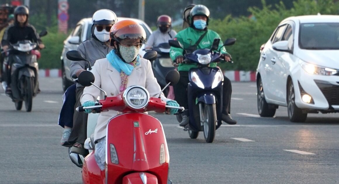 KHÔNG NGỜ! NHIỆT ĐỘ THẤP NHẤT LỊCH SỬ TẠI NAM BỘ ĐÃ GÂY SỐC CHO TP.HCM VÀ TÂY NINH!