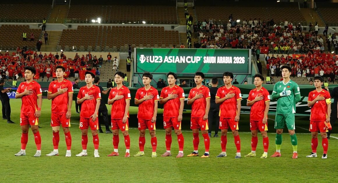 U.23 VIỆT NAM ĐỐI MẶT KHỦNG HOẢNG TRUNG VỆ TRỌNG, ĐỐI ĐẦU U.23 HÀN QUỐC KHÓ KHĂN HƠN BAO GIỜ!