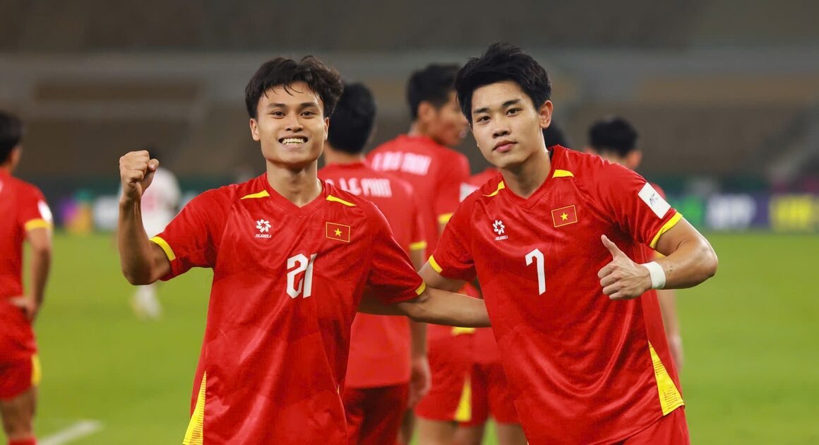 CHỈ TRONG 7 THÁNG, U.23 VIỆT NAM CHƠI MẠNH MẪN TRƯỞNG THÀNH THỦY CHUNG CỦA BÓNG ĐÁ CHÂU Á!
