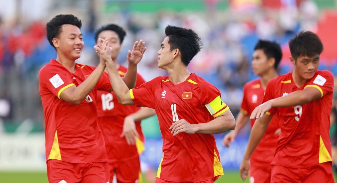 U.23 VIỆT NAM MỞ CỬA VÀO TỨ KẾT CHÂU Á VỚI BÀN THẮNG KỊCH TÍNH TRONG PHÚT CUỐI!