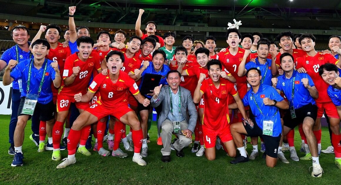 U.23 TRUNG QUỐC VÀ VIỆT NAM: Ai LOẠN NGỢT, AI TỰ TIN TẠO BẤT NGỜ?