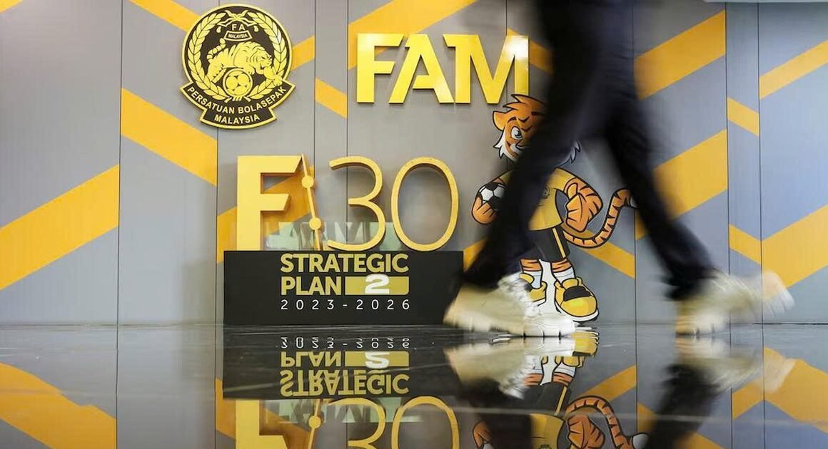 AFC KHẲNG ĐỊNH BÓNG ĐÁ MALAYSIA KHÔNG NGUY CƠ BỊ FIFA ĐÌNH CHỈ SAU GIAO THƯƠNG VỀ PHỤC HỒI QUẢN TRỊ