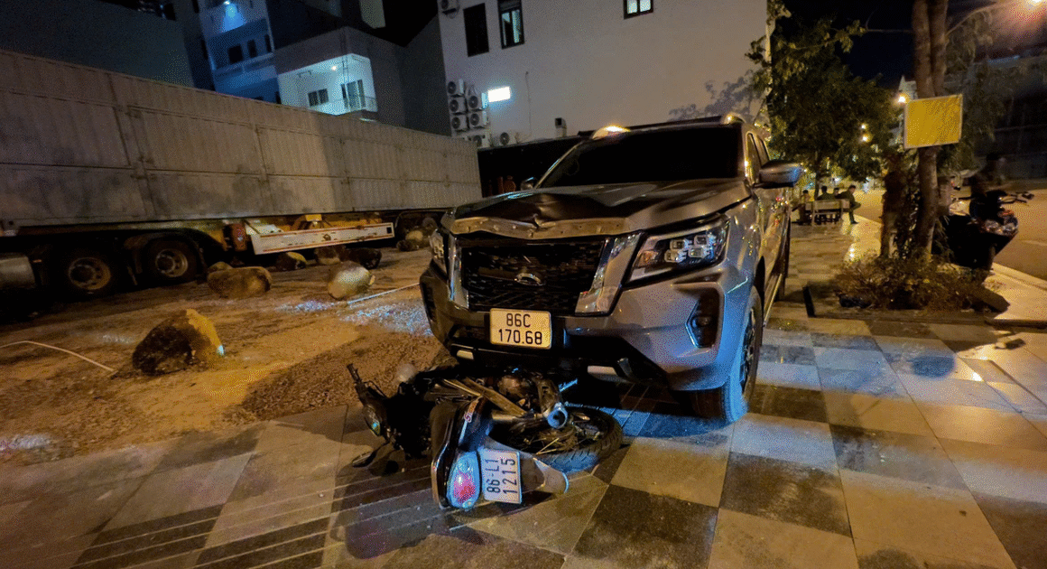 Ô TÔ TÔNG CHẾT NGƯỜI RỒI KÉO LÊN ĐƯỜNG DÀI GẦN 1 KM TRONG ĐÊM, BẠN CHƯA TỪNG XEM CHUYẾN ĐÓ!