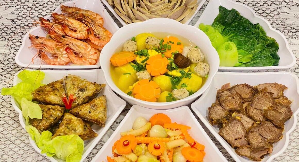 KHÁM PHÁ NHỮNG MÂM CÚNG TẤT NIÊN ĐẸP MẮT VỚI GÓC NHÌN TRUYỀN THỐNG, GÂY ẤN TƯỢNG NGƯỜI XEM!