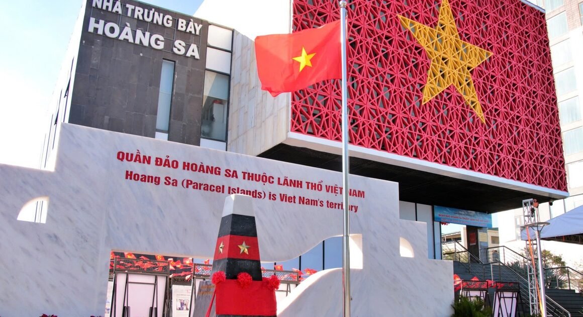 KHÁM PHÁ BÍ ẨN KIÊN CƯỜNG CỦA XIỀNG CHẮC CHỦ QUYỀN TRÊN BIỂN ĐÔNG TẠI NHÀ TRƯNG BÀY HOÀNG SA!