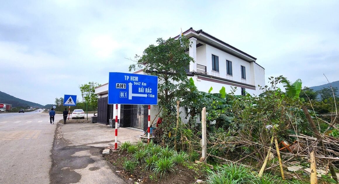 NGHỆ AN: HÀNG CHỤC HỘ DÂN SỐNG TRONG Ô NHIỄM, PHƯƠNG ÁN DI DỜI KHÓ KHĂN CHỞVÀ