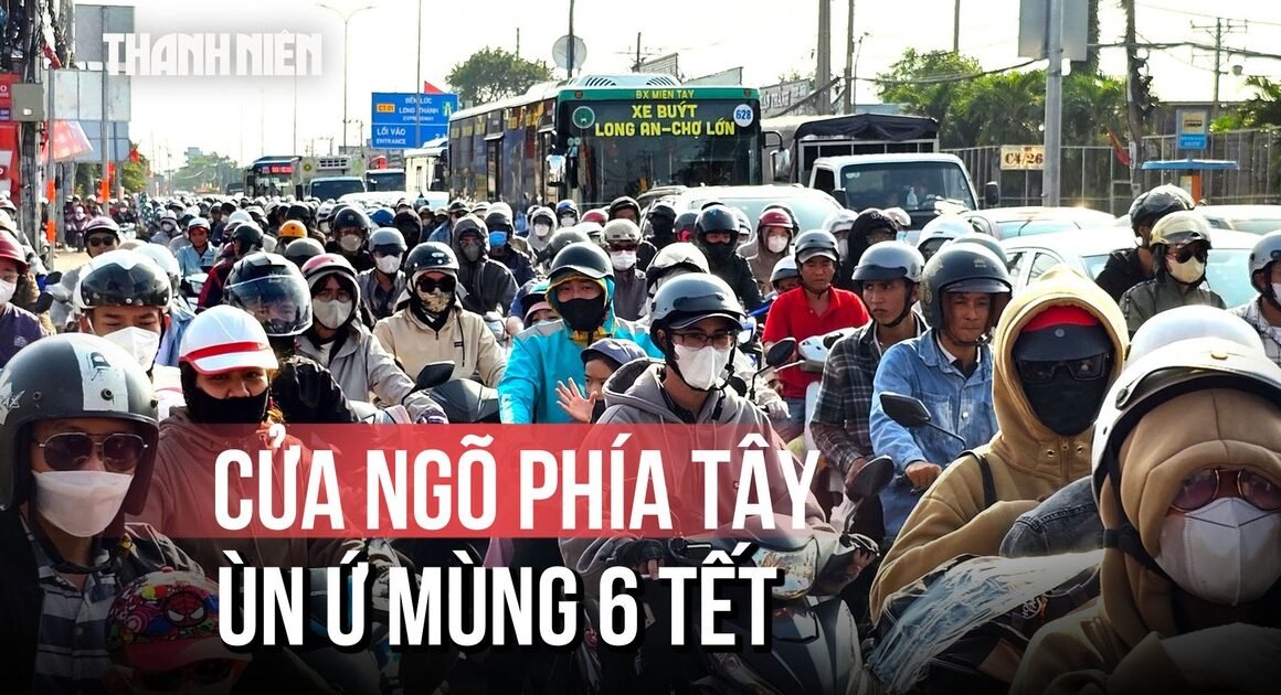 HÀNG NGÀN NGƯỜI MIỀN TÂY TRÀN VỀ TP.HCM, CÁC TRỤC ĐƯỜNG PHÍA TÂY NỨT NÈ, AI CŨNG ĐẮN ĐÓ NGẬP TRÀN.