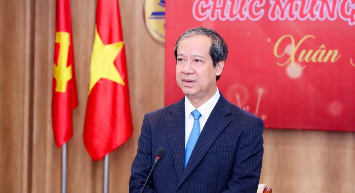 BỘ GIÁO DỤC ĐỊNH HƯỚNG TĂNG CƯỜNG ĐẦU TƯ CHO LỰC LƯỢNG NHÀ GIÁO, ĐỂ MỘT ĐỘT PHÁ VƯƠN TẦM MỚI!