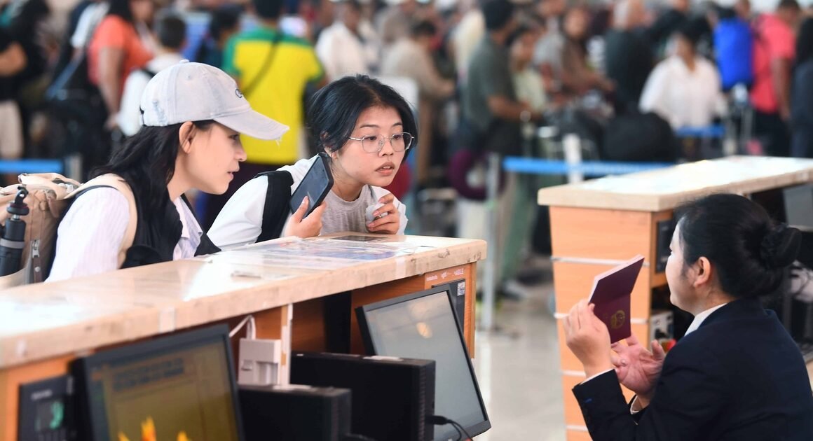 KHÔNG GIAN HÀNH KHÁCH TẠI PHÚ QUỐC VỪA CÓ MỘT MÙA TẾT ẤN TƯỢNG, VƯỢT MÊ HỒN CÙNG HỆ THỐNG VẬN HÀNH ỔN ĐỊNH DƯỚI SỰ CHỈ ĐẠO CỦA SUN GROUP!