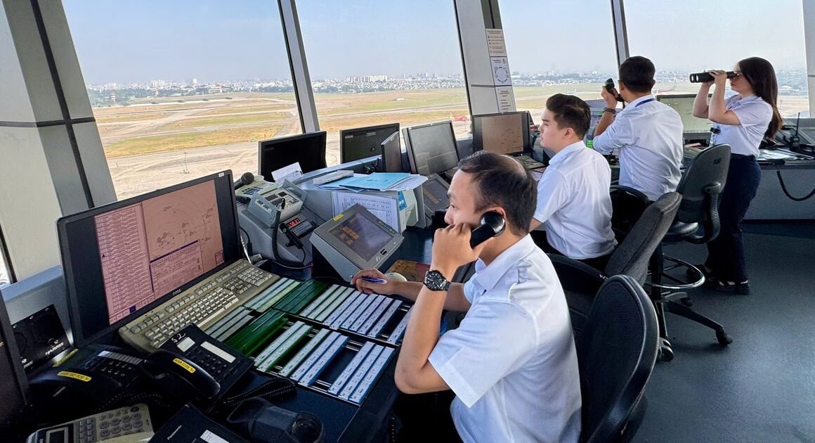 NGÀY HỘI BAY ĐẦY HƠI HỨNG HẸN NHẤT TẠI SÂN BAY TÂN SƠN NHẤT TRONG DỊP TẾT BÍNH NGỌ 2026!