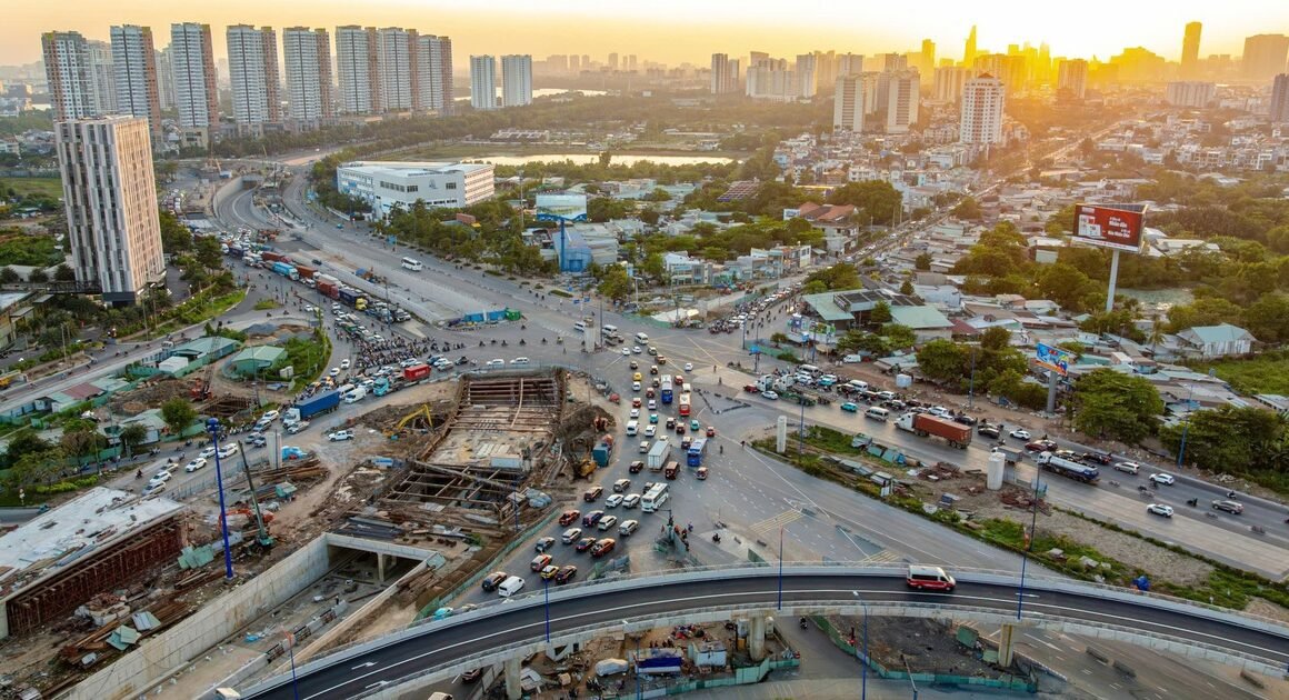 KHÁM PHÁ CÔNG TRÌNH HẦM CHUI ĐẦU TIÊN TẠI TP.HCM ĐÃ SẴN SÀNG THUẬN TIỆN GIAO THÔNG!