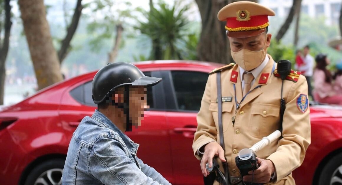 AI CHƯA NẮM ĐƯỢC GIỜ CHÍNH XÁC, PHẢI CHỊU TRÁCH NHIỆM NGU NGƠ ĐIÊU.DAO TRÊN ĐƯỜNG!