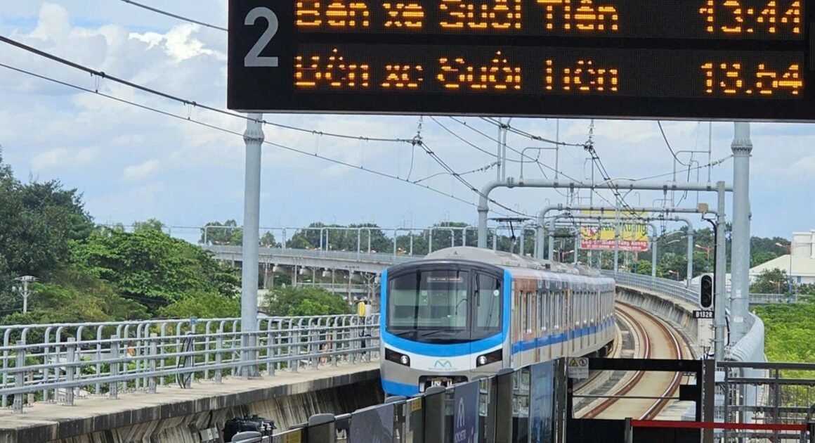 CHIẾN LƯỢC ĐẦU TƯ KHÁC BIỆT: DỰ ÁN KÉO DÀI METRO SỐ 1 ĐẾN SÂN BAY LONG THÀNH BẬT MÍ ĐẠI CẠNH TRANH CÔNG – TƯ!
