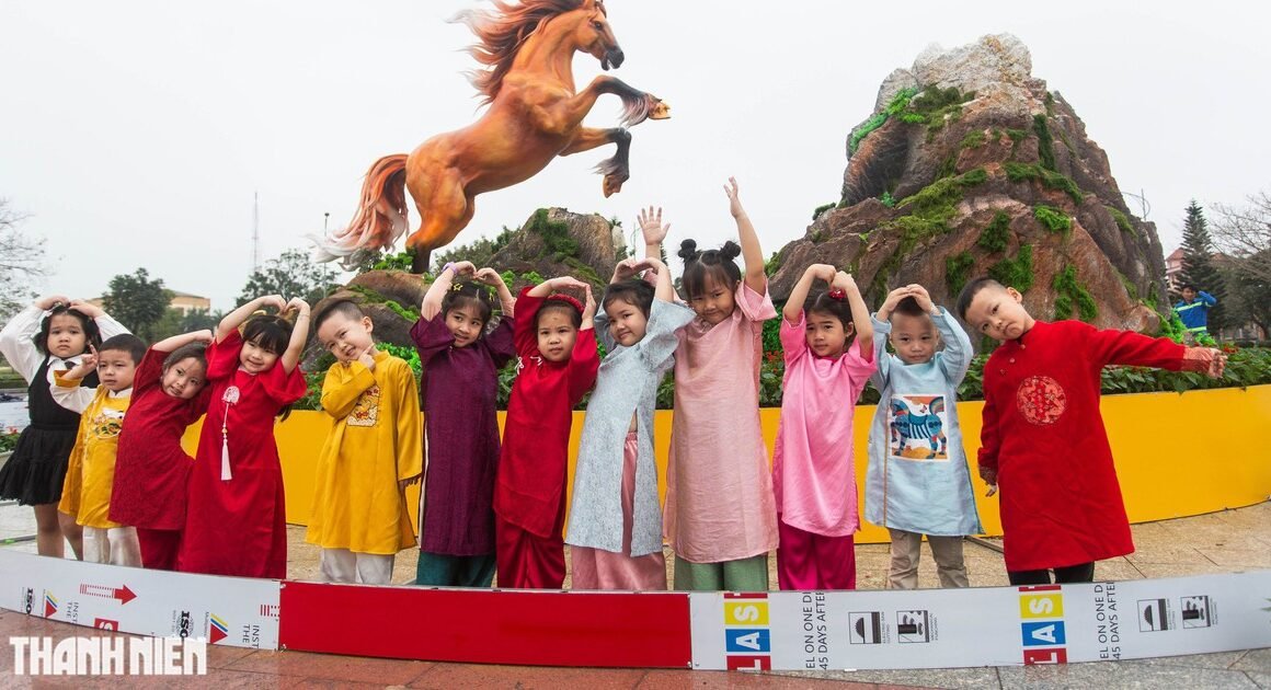 KHÁM PHÁ HUYỀN THOẠI LINH VẬT NGỰA CỦA NGHỆ NHÂN ĐINH VĂN TÂM: HỨA HẸN NHỮNG CÂU CHUYỆN ĐẶC BIỆT VÀ Ý NGHĨA SÂU SẮC