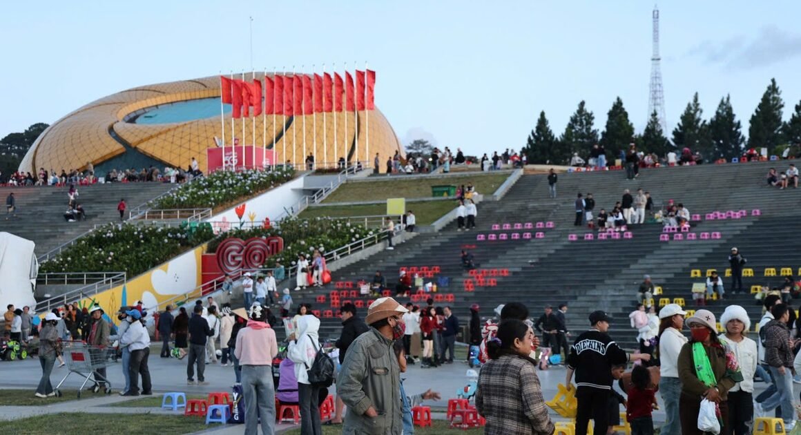 KHÔNG KHÍ DU XUÂN TẠI ĐÀ LẠT NHƯ THẾ NÀO, BẠN ĐÃ CHUẨN BỊ SĂN CHƠI CHƯA?