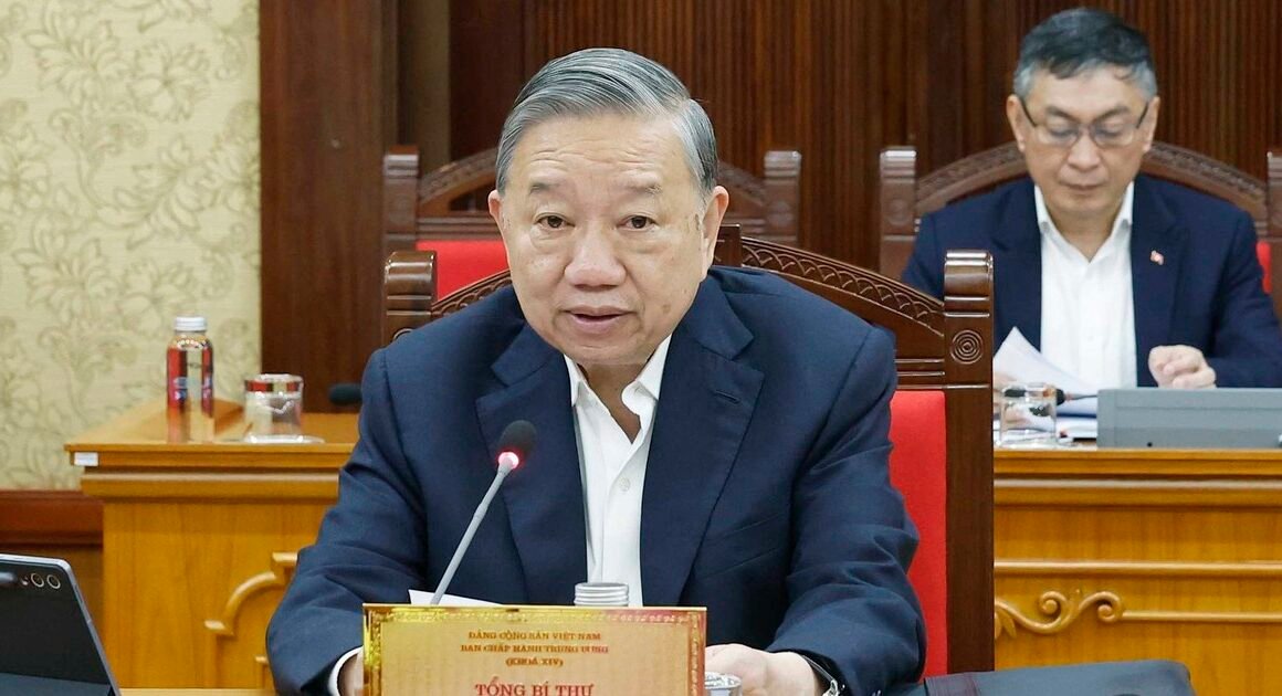 TỔNG BÍ THƯ YÊU CẦU CẢ HỆ THỐNG CHÍNH TRỊ HỨNG TÁC VÔ CÙNG KHẨN TRƯƠNG, BẮT ĐẦU HỌAT ĐỘNG NHANH CHÓNG, KHÔNG ĐỂ ‘LỠ’ NHÓM NHIỆM VỤ NÀY!