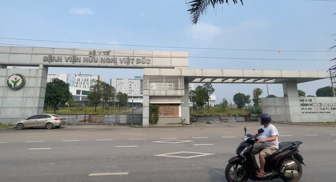 SỰ THẬT ĐẨY BỪNG SAU VỤ TRAO ĐỔI ĐỘC NHẤT VỚI CỰU BỘ TRƯỞNG Y TẾ AI CẢNH GIÁC!