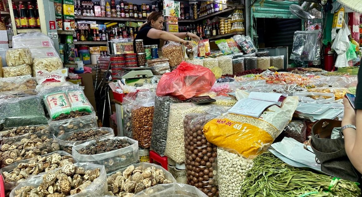 KHÁM PHÁ NHỮNG THAY ĐỔI MỚI VỀ TÀI KHOẢN THANH TOÁN ĐẤU NỔI BẬT THEO THÔNG TƯ 25 NGÂN HÀNG NHÀ NƯỚC VIỆT NAM!