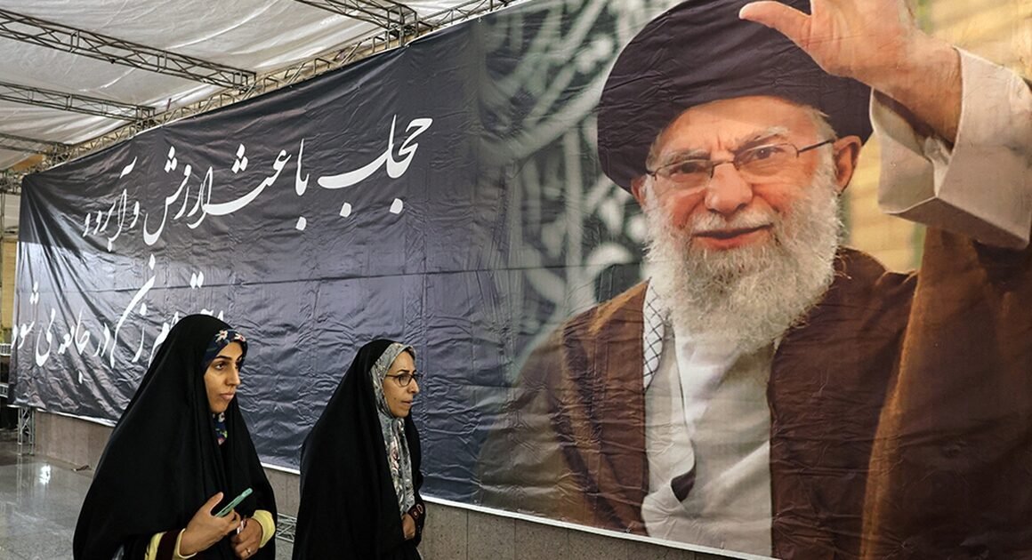 IRAN VÀ MỸ SẮP CẬN NHẬP VÒNG ĐÀM PHÁN HẠT NHÂN MỚI: ĐỨNG TRƯỚC BỎNG ĐÁ TRỌNG YẾU TỪ TEHRAN VÀ WASHINGTON!