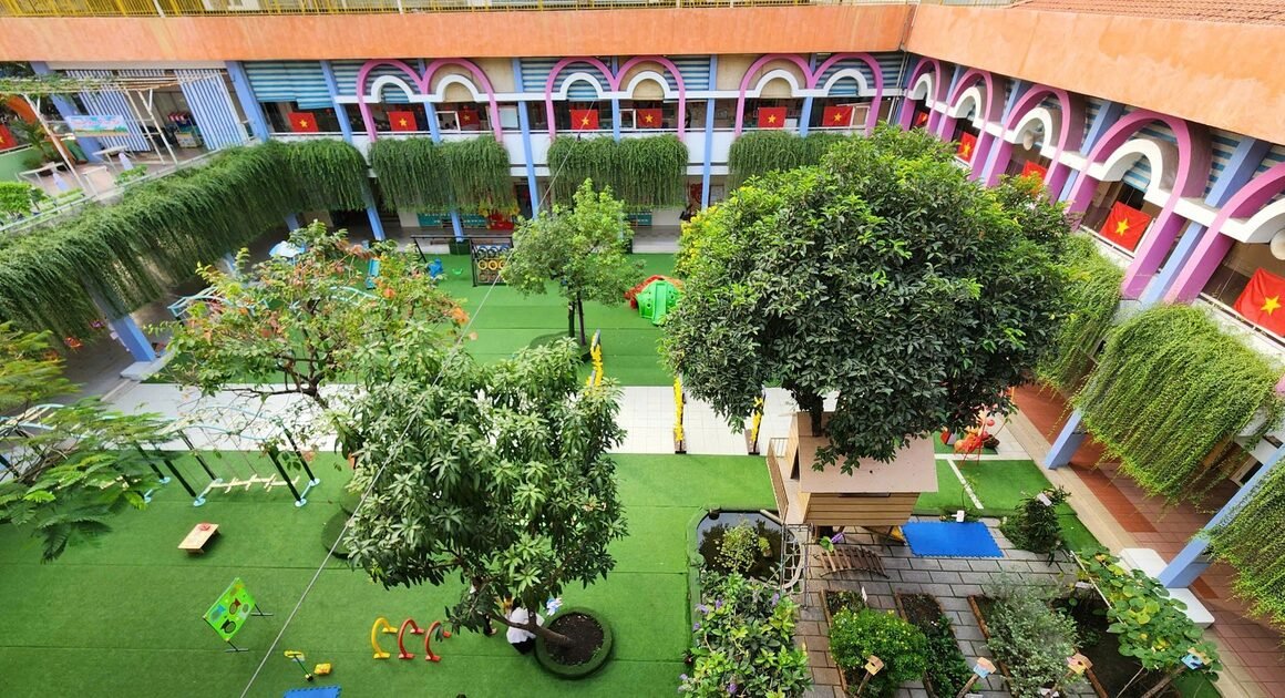 KHÁM PHÁ HÀNH TRÌNH 48 NĂM CỦA TRƯỜNG MẦM NON ĐẠI DỊCH COVID-19 VẪN NGỪNG GẦN GŨI NHỮNG THIÊN THẨM NHỎ NHẤT SÀI GÒN