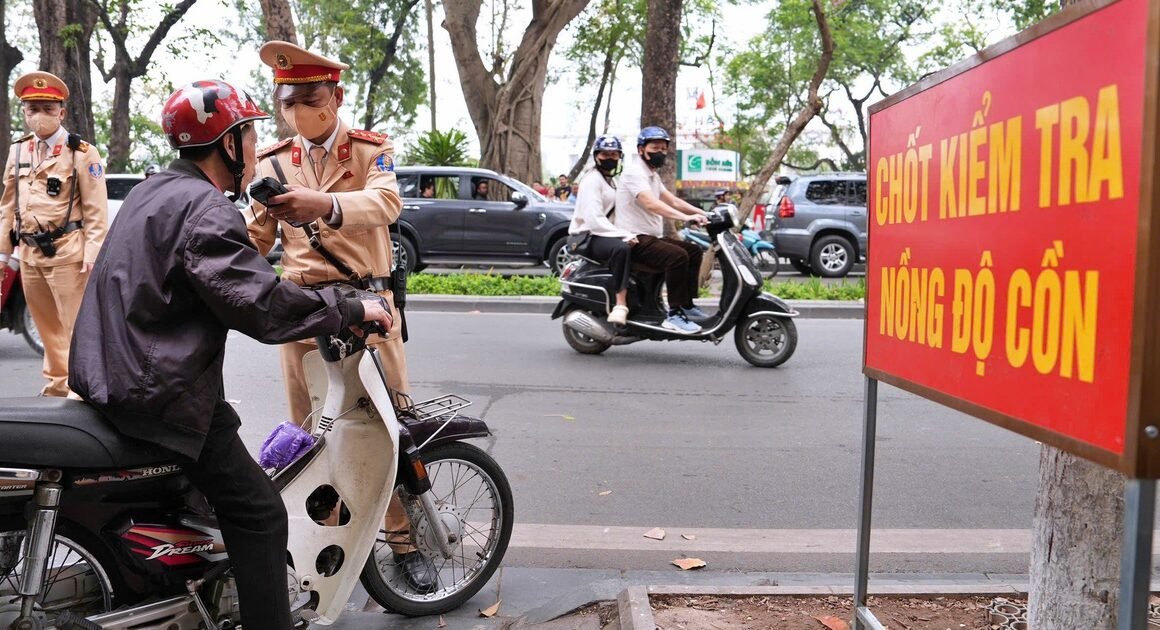 SỐ LƯỢNG VI PHẠM NỒNG ĐỘ CỒN TRONG NGÀY MÙNG 3 TẾT GÂY CHÚY, TĂNG GẤP NHIỀU LẦN SO VỚI HÀNG NGÀY ĐẦU NĂM!