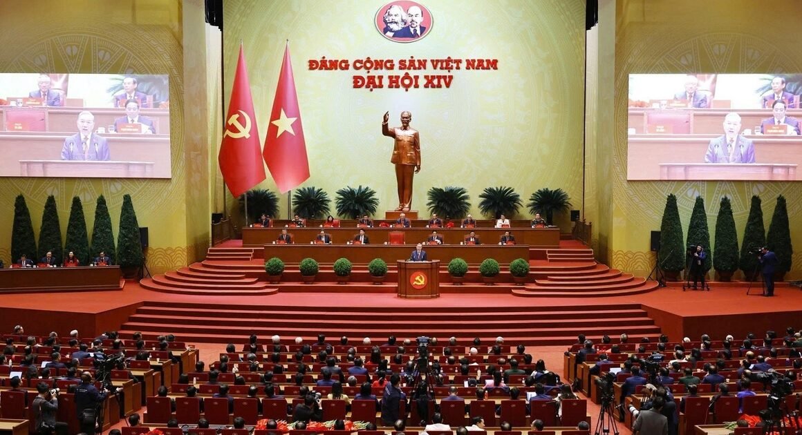 DÒNG CHẢY LỊCH SỬ ĐANG ĐỔI THAY NHƯ THẾ NÀO KHI ĐẠI HỘI ĐẠI BIỂU TOÀN QUỐC LẦN THỨ XIV KHÁC BIỆT?