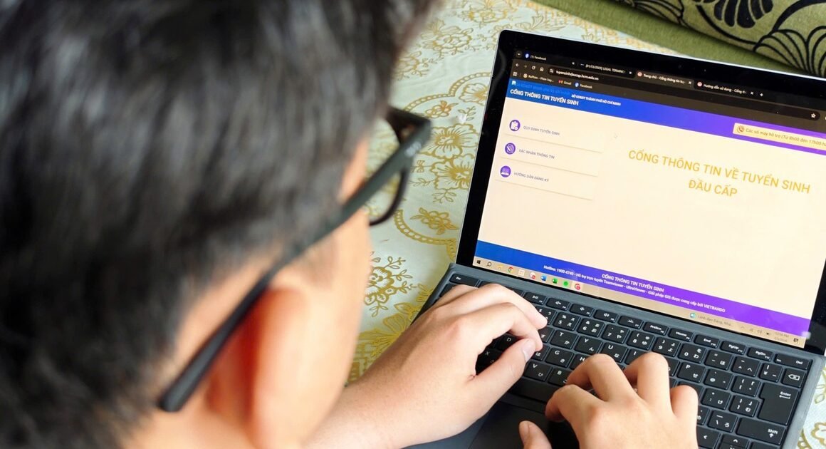 Xem ngay để biết cách cập nhật thông tin tuyển sinh đúng hạn bất chấp hệ thống gặp sự cố!