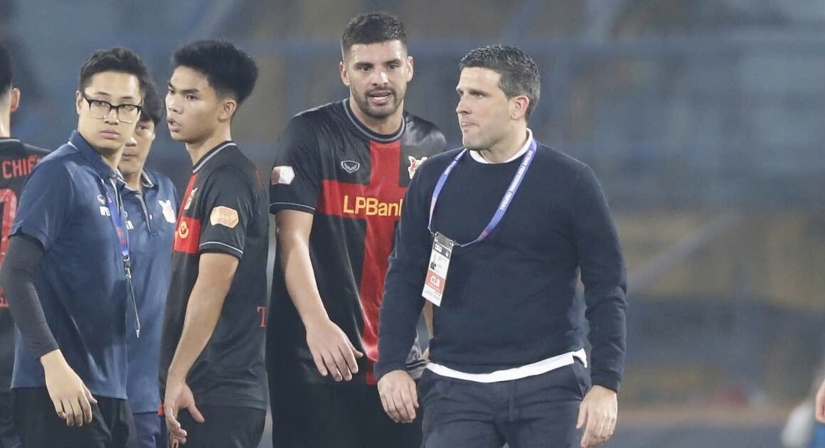 PHÁT NGÔN TRANH CÃI CÓ THỂ ĐẨY HLV ALBADALEJO VÀO TÒNG ANH PHẠT?