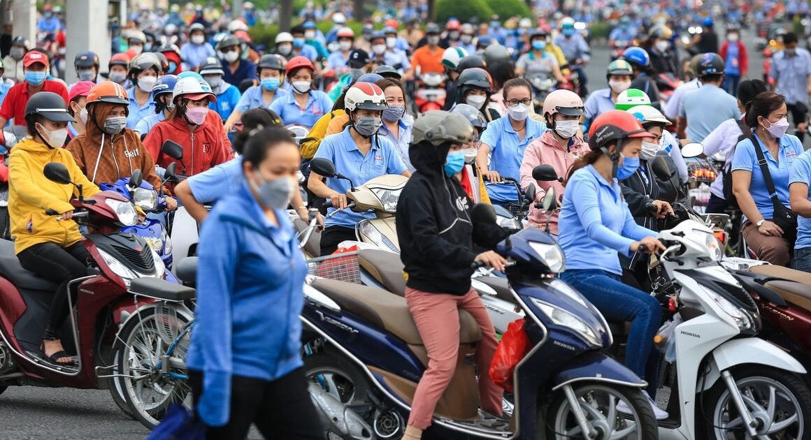 SỐ LƯỢNG VIỆC LÀM GẦN 60.000 VỊ TRÍ SAU TẾT NGUYÊN ĐÁN 2026: NGÀNH NÀO ĐANG TUYỂN DỤNG NHIỀU NHẤT?