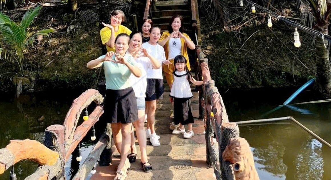 DỊP TẾT, GIÁO VIÊN CÓ MỘT QUÊ, MỘT NƠI CHỜ ĐỢI TRẢI NGHIỆM KHÁC BIỆT!