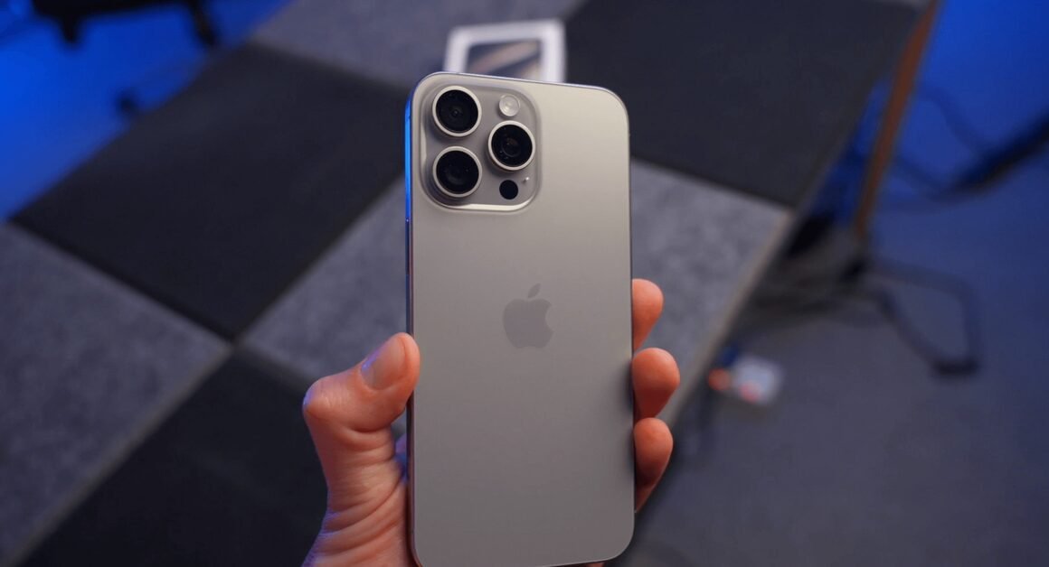 ĐIỆN THOẠI CŨ GIÁ BUỒN, TÌM HIỂU NGAY ĐỂ BIẾT LÝ DO BẠN KHÔNG NÊN BỎ LỠ!