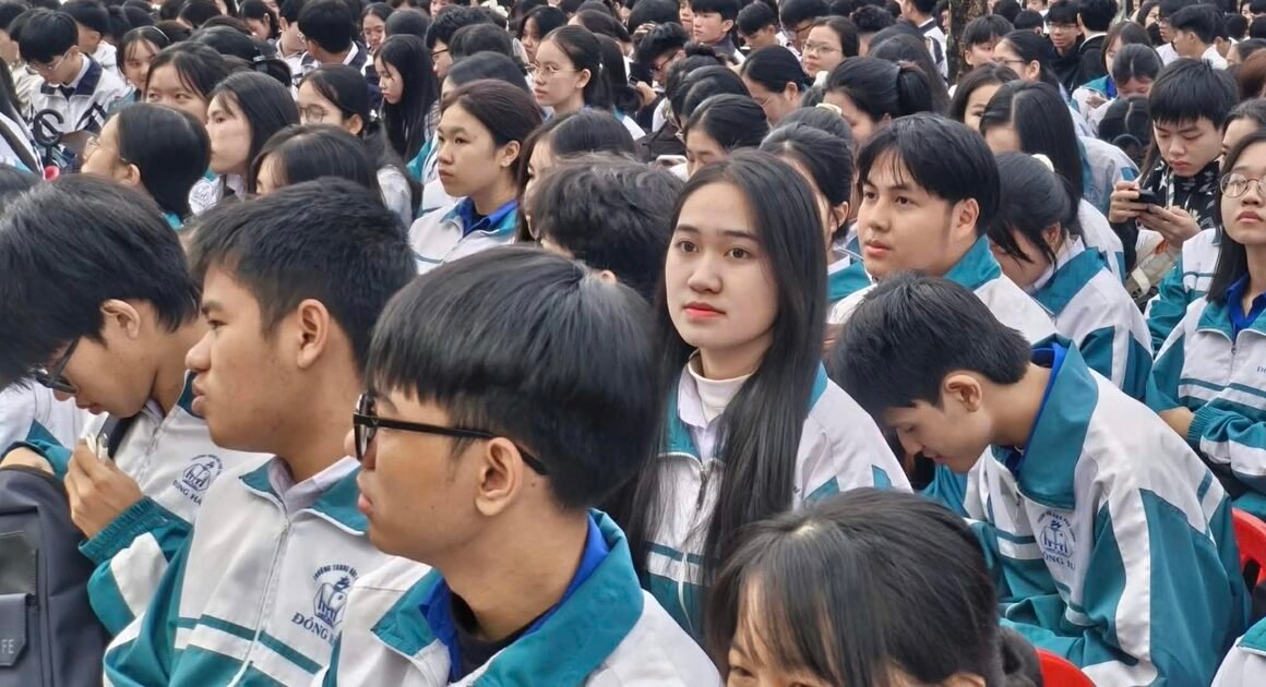 TẠI SAO NHIỀU NGÀNH KỸ THUẬT BUỘC PHẢI XÉT TUYỂN MÔN TOÁN?