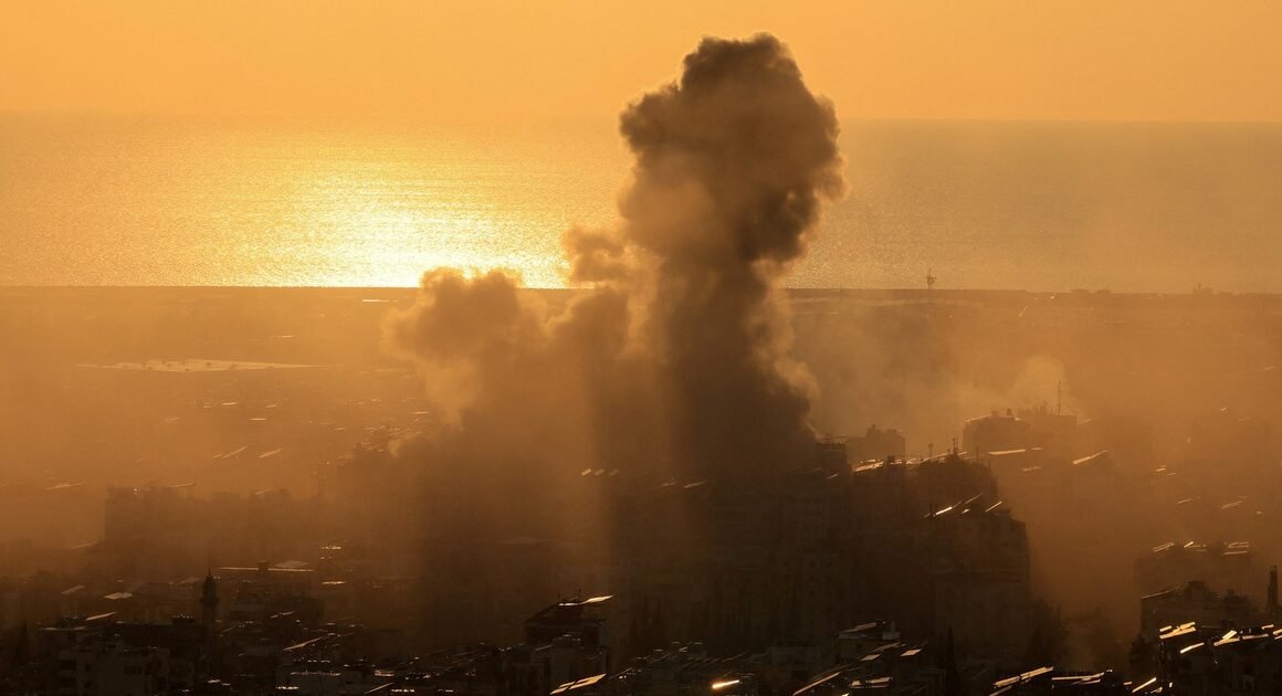 NHỮNG CUỘC KIẾN ĐÁO KÉO DÀI 12 NGÀY: AI ĐANG CHIẾN TRANH, AI ĐANG CHIẾM ƯU THẾ?