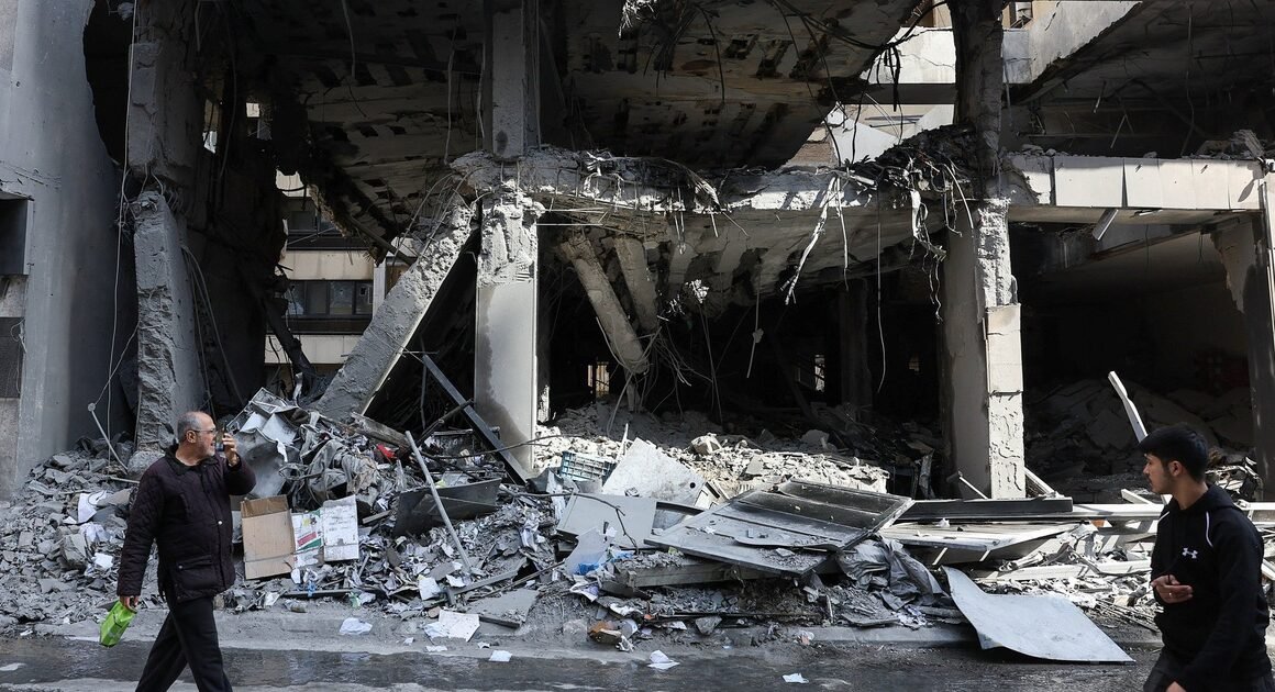 BÓNG ĐÁNH GIÁ NGẦM NGÙI TRẬN CHIẾN ÁC LIỆT Ở TRUNG ĐÔNG LẠI BÙNG NỔ TRỞ LẠI NGAY TRONG MỌI GIỚI THỂ THAO!