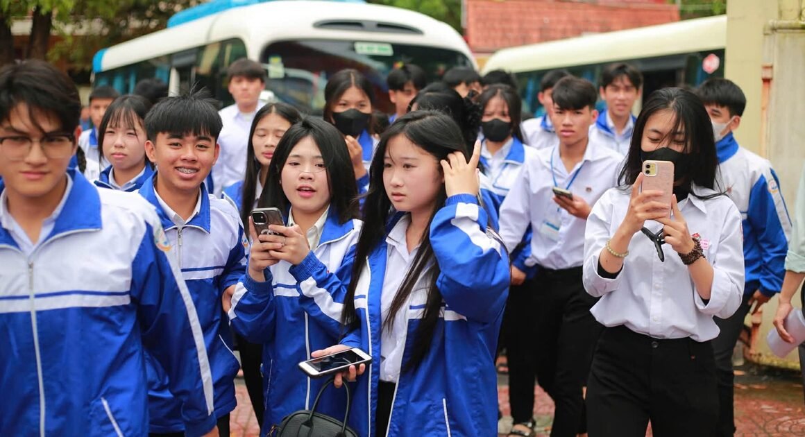 CƠ HỘI NÀO CHO THÍ SINH KHÔNG CHỈ DỰA VÀO KẾT QUẢ THI TỐT NGHIỆP THPT?