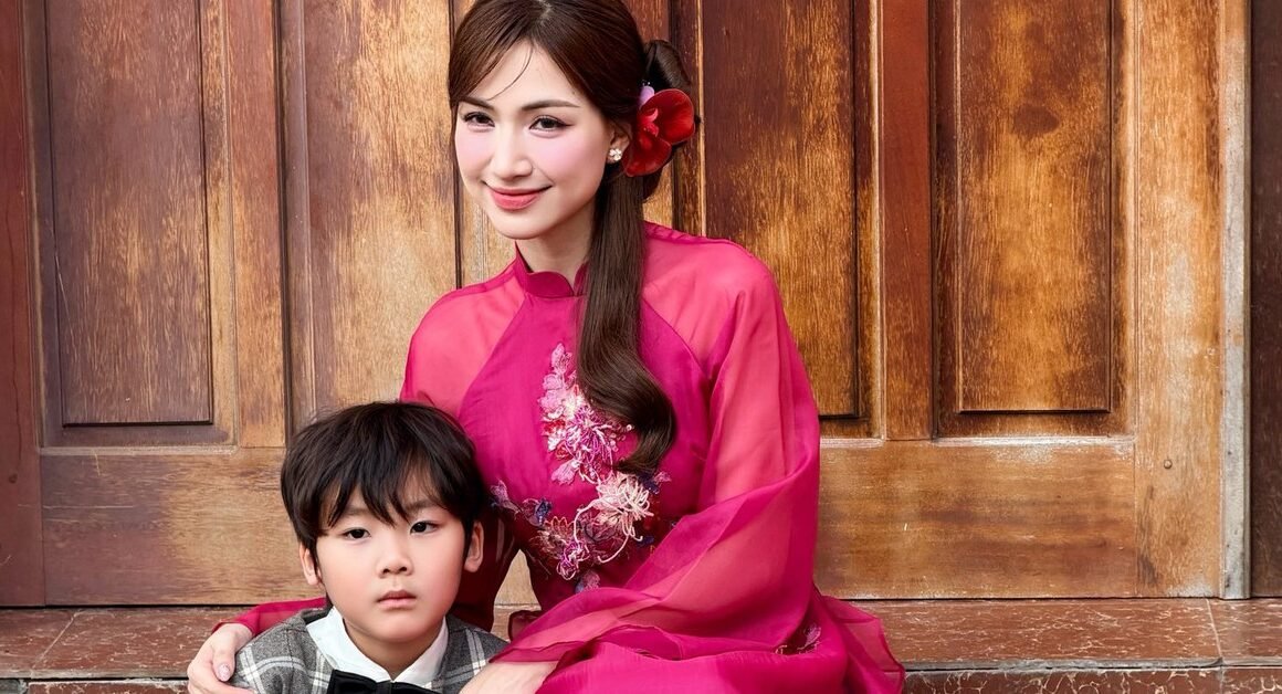 CON TRAI HOÀ MINZY GÂY XÚC ĐỘNG KHI BÀY TỎ CẢM XÚC VỚI ĐẠI ÚY THĂNG VĂN CƯƠNG