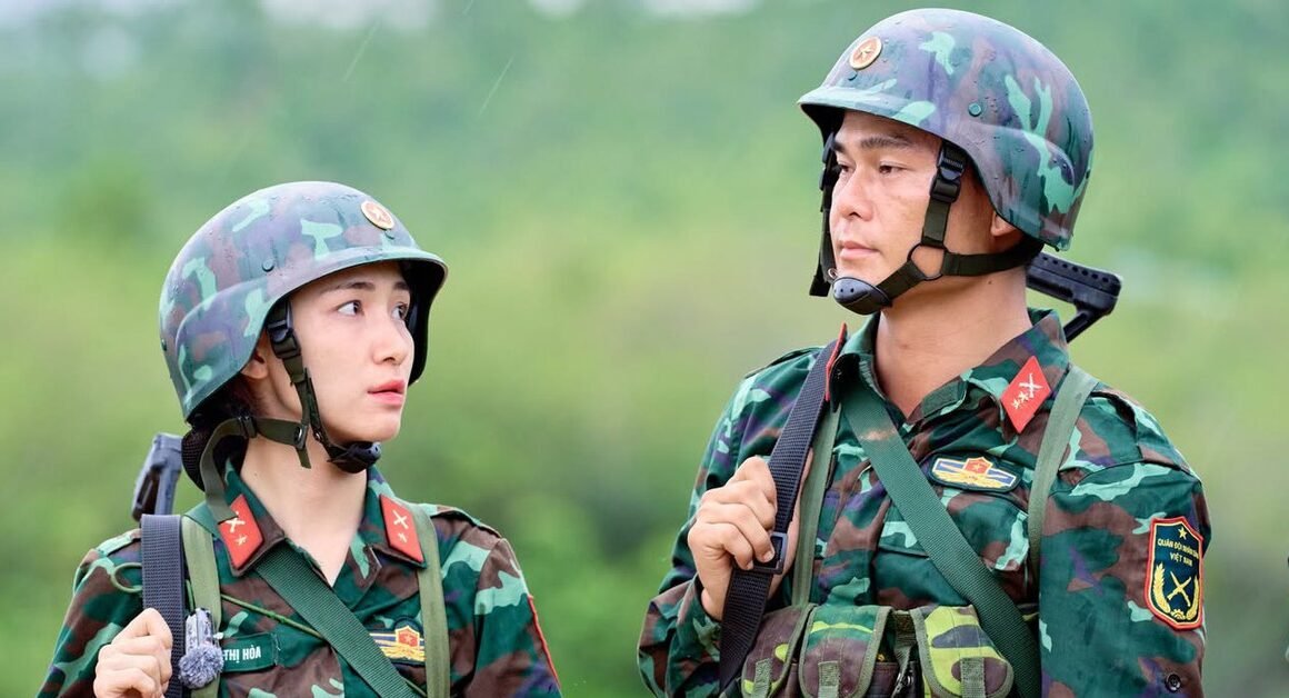 BẠN CÓ BIẾT NHỮNG KHOẢNH KHẮC HẸN HÒ ĐẦU TIÊN CỦA HOÀ MINZY VÀ ĐẠI UÝ THĂNG VĂN CƯƠNG MỚI ĐƯỢC TIẾT LỘ?