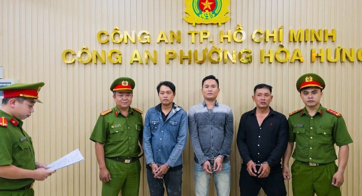 XÔ XÁT NÉN LOẠI TRÊN ĐƯỜNG TRƯỜNG SƠN: BA NGƯỜI BỊ TẠM GIỮ KHẨN CẤP!