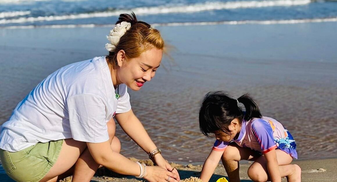 CHUYỆN TÌNH TRAI NGHIỆN NÀY DÙ GẦN 15 NĂM VẪN KHÔNG NGỪNG CHÓT LẠI!