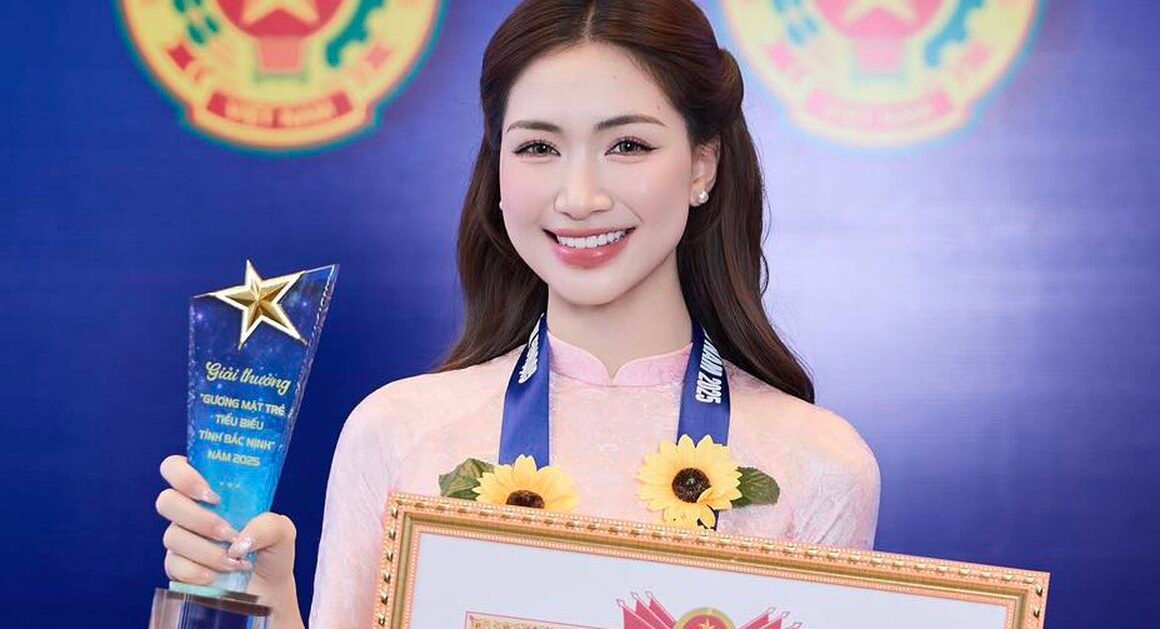 HÒA MINZY TOẢ SÁNG NIỀM TỰ HÀO, CHIA SẺ ĐÓN NIỀM VUI CÙNG CHỒNG ĐẠI UÝ!