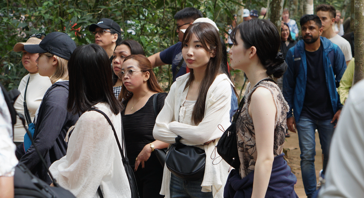 KHÁCH HÀNG HÀN QUỐC VƯỢT MỐC 480.000 LƯỢT, ĐỨNG ĐẦU THỊ TRƯỜNG QUỐC TẾ TẠI VIỆT NAM!