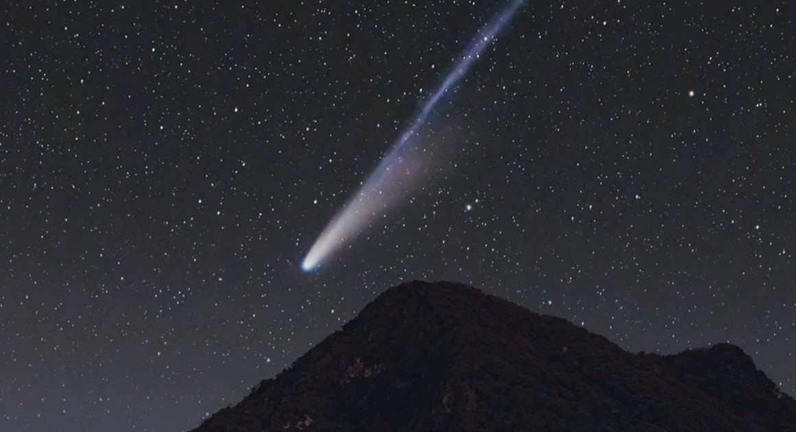 SAO CHÓI PHỤC SINH C/2026 A1: BỨC PHÁ ĐANG CHỜ ĐỢI Ở BẦU TRỜI ĐÊM NAY!