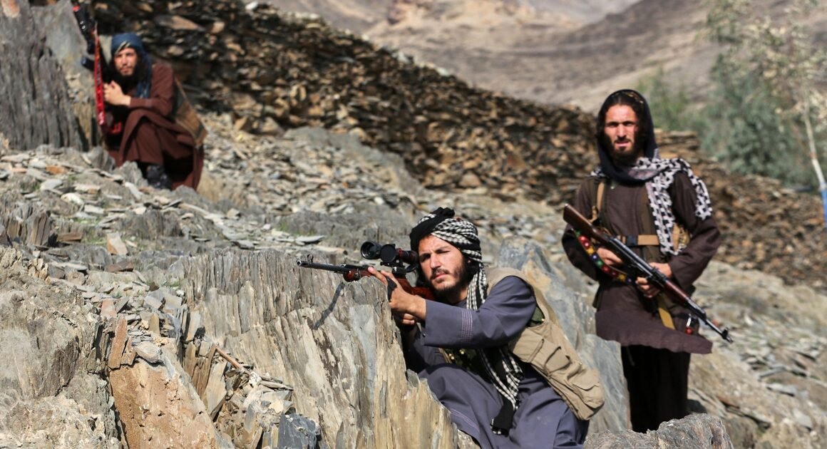 BINH SĨ PAKISTAN VÀ AFGHANISTAN LIÊN TIẾP GỒM GẦN CHỐT, THÊM NGUY CƠ BẤT ỔN TOÀN KHU VỰC