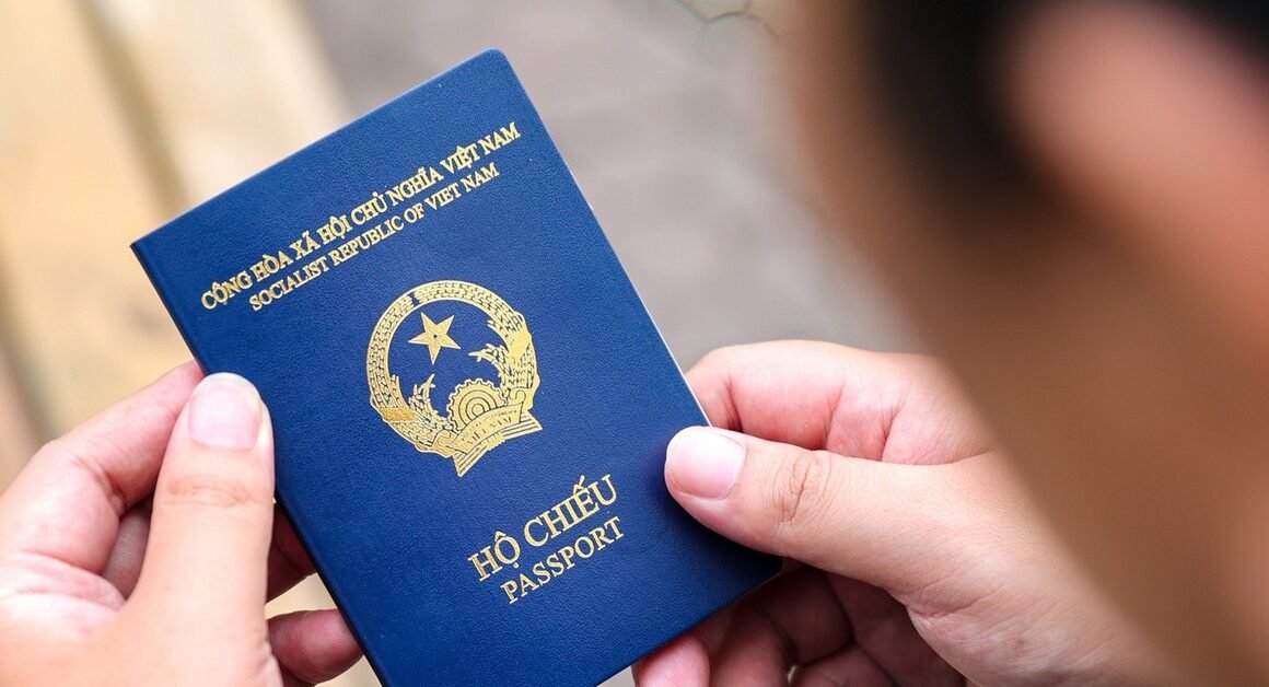 BẠN ĐÃ BIẾT CHƯA, MẤT HỘ CHIẾU CÓ PHẢI TRÌNH BÁO KHÔNG?