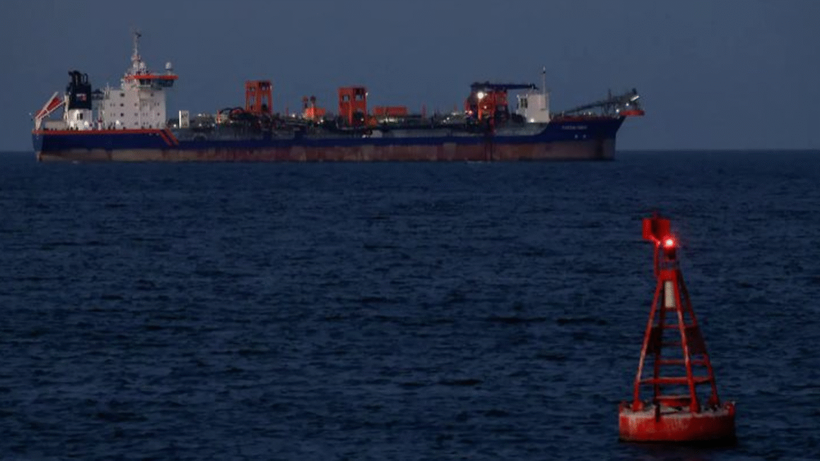 BẤT CHẤP XUNG ĐỘT, IRAN VẪN CHE GIẤU VẬN CHUYỂN DẦU ĐẾN TIỀM NĂNG GÂY SỐC