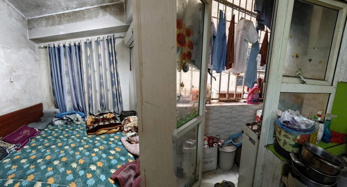 CHỦ NHÀ MUA NHÀ NĂM 2021 VỚI GIÁ CHỈ 1,1 TỶ ĐỒNG – BẤT NGỜ VÀO ĐỜI!