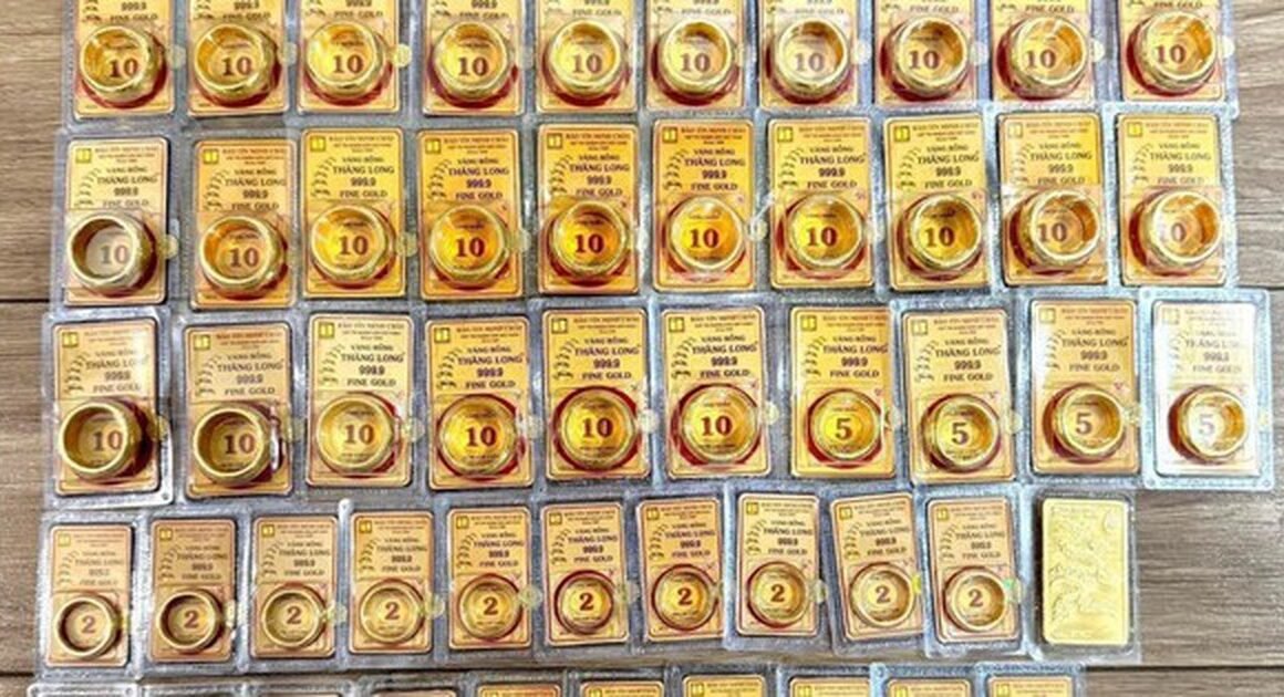 VÀNG THẾ GIỚI PHỤC HỒI ĐÁNG NGẠC NHIÊN SAU MỘT CÚ RƠI ĐẦY BẤT NGỜ!