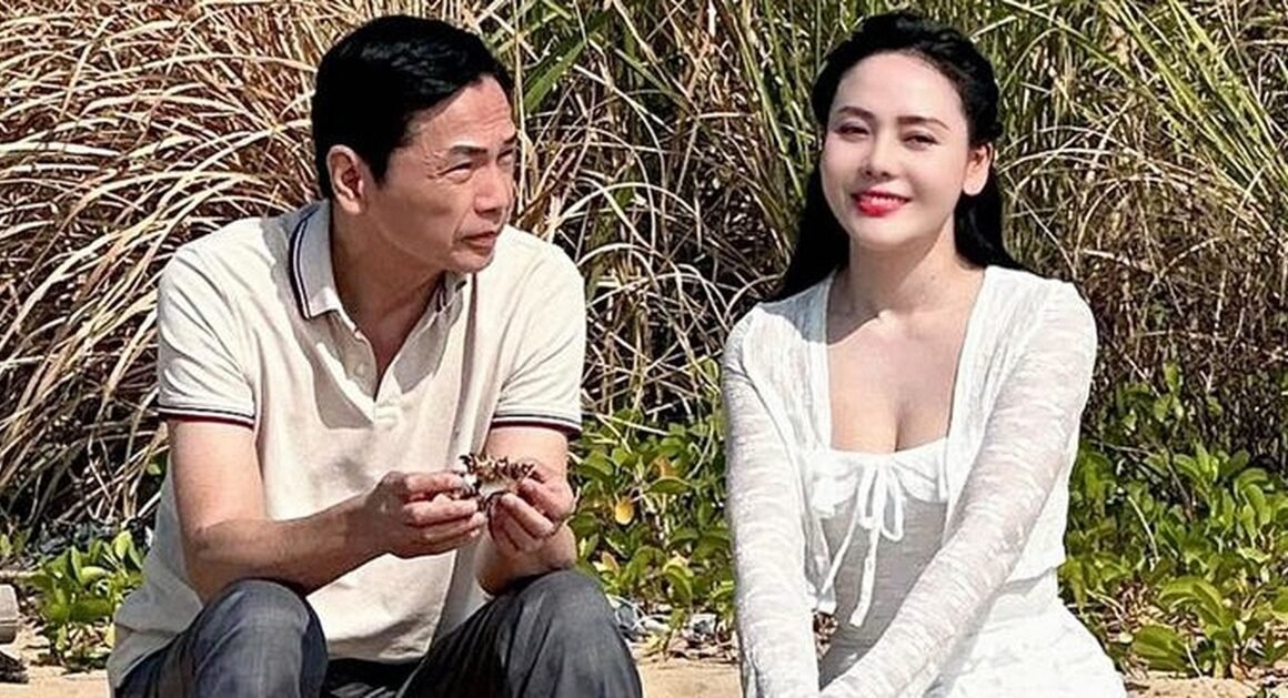 bí mật đằng sau cuộc hôn nhân hạnh phúc của NSND TRUNG ANH và bà xã kém 10 tuổi sẽ khiến bạn bất ngờ